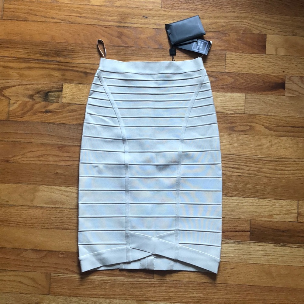 AUTHENTIC Herve Leger skirt NWT